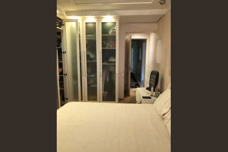 Apartamento à venda com 215m², 4 quartos e 4 vagas