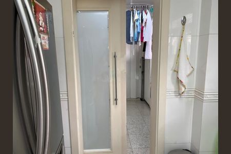 Apartamento à venda com 215m², 4 quartos e 4 vagas