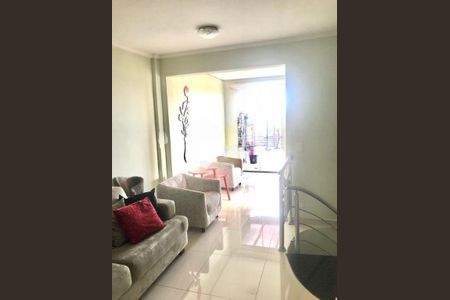 Apartamento à venda com 142m², 3 quartos e 2 vagas