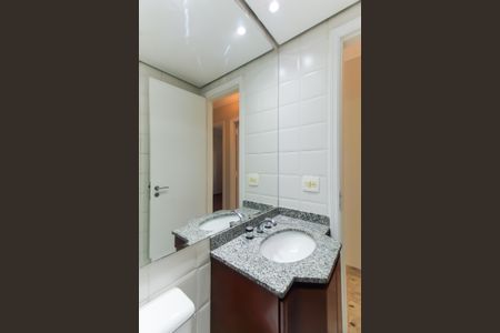 Apartamento à venda com 70m², 3 quartos e 1 vaga Apartamento à venda com 70m², 3 quartos e 1 vagaBanheiro Social