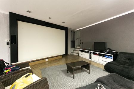 Casa à venda com 338m², 3 quartos e 8 vagasEspaço Gourmet