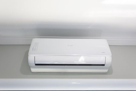 Casa à venda com 338m², 3 quartos e 8 vagasQuarto 2