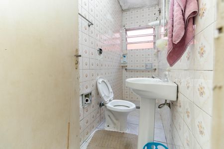Casa à venda com 200m², 6 quartos e 5 vagasBanheiro