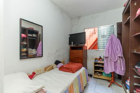 Casa à venda com 200m², 6 quartos e 5 vagasQuarto 2