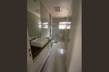 Casa à venda com 120m², 4 quartos e 3 vagas
