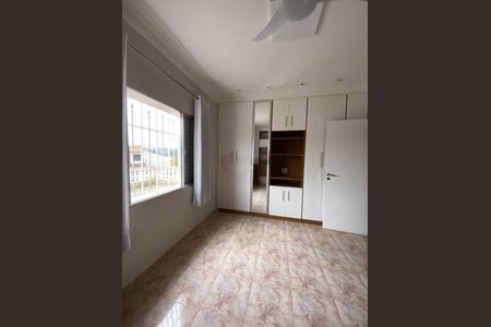 Casa à venda com 120m², 4 quartos e 3 vagas