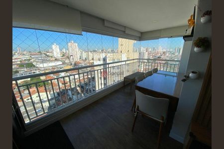 Apartamento à venda com 65m², 2 quartos e 1 vaga