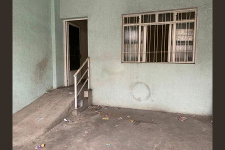 Casa à venda com 150m², 4 quartos e 2 vagas