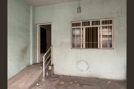 Casa à venda com 150m², 4 quartos e 2 vagas