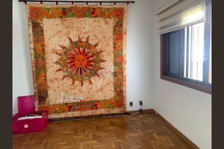 Casa à venda com 310m², 5 quartos e 2 vagas