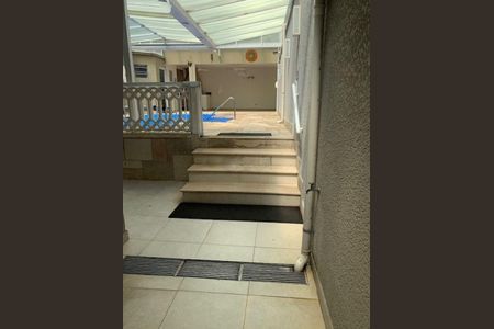 Casa à venda com 310m², 5 quartos e 2 vagas