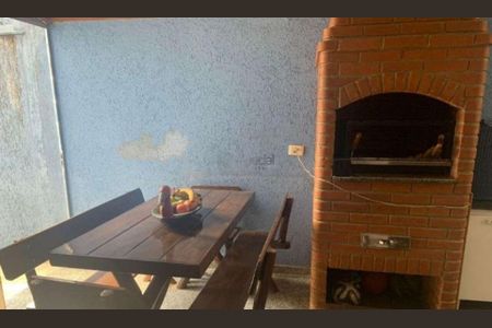 Casa à venda com 264m², 3 quartos e 3 vagas