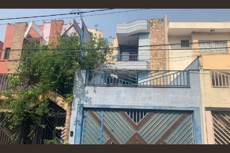 Casa à venda com 264m², 3 quartos e 3 vagas