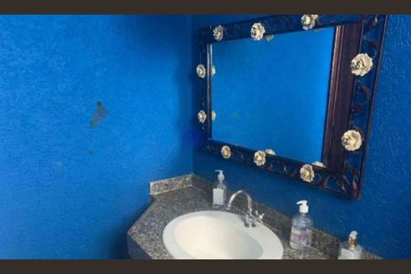 Casa à venda com 264m², 3 quartos e 3 vagas