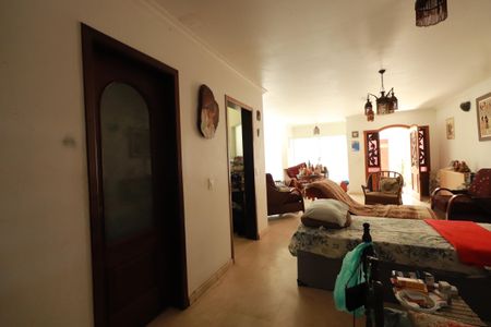 Casa à venda com 283m², 4 quartos e 2 vagasSala