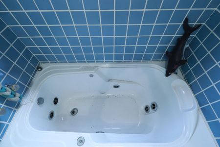 Casa à venda com 283m², 4 quartos e 2 vagasBanheiro da Suíte 2