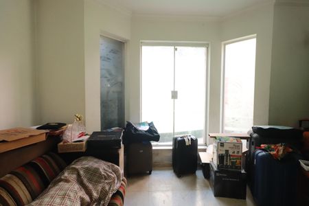 Casa à venda com 283m², 4 quartos e 2 vagasSala 4