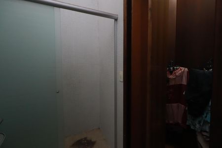 Casa à venda com 283m², 4 quartos e 2 vagasBanheiro da Suíte 1