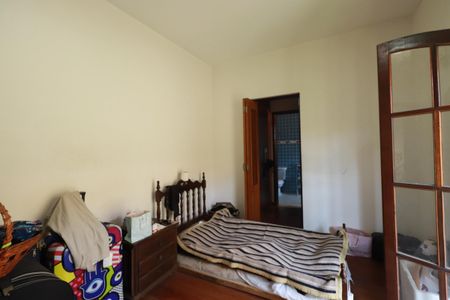 Casa à venda com 283m², 4 quartos e 2 vagasSuíte 2