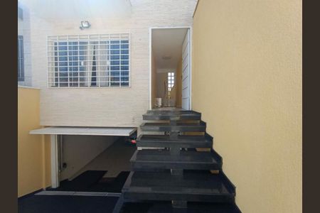 Casa à venda com 231m², 3 quartos e 6 vagas