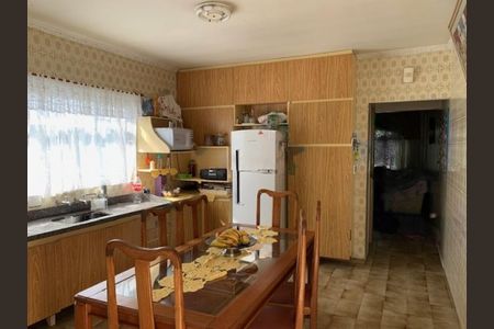 Casa à venda com 210m², 3 quartos e 3 vagas