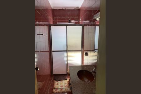 Casa à venda com 210m², 3 quartos e 3 vagas