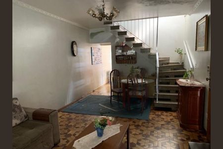 Casa à venda com 210m², 3 quartos e 3 vagas