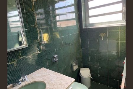 Casa à venda com 210m², 3 quartos e 3 vagas