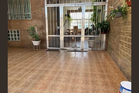 Casa à venda com 210m², 3 quartos e 3 vagas