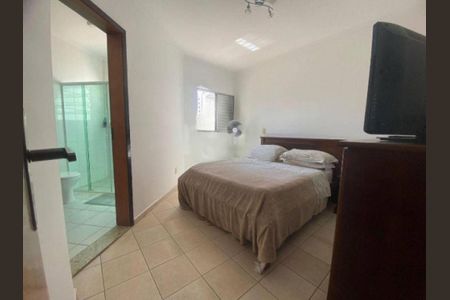 Casa à venda com 159m², 3 quartos e 2 vagas