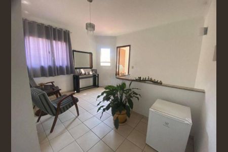 Casa à venda com 159m², 3 quartos e 2 vagas