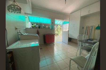 Casa à venda com 159m², 3 quartos e 2 vagas