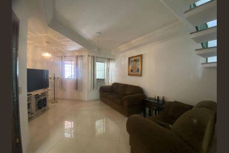 Casa à venda com 159m², 3 quartos e 2 vagas