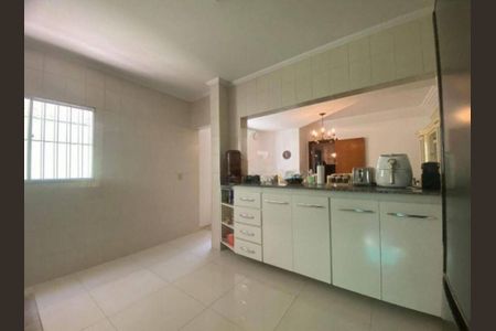 Casa à venda com 159m², 3 quartos e 2 vagas