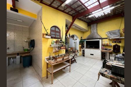 Casa à venda com 435m², 3 quartos e 2 vagas