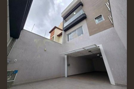 Casa à venda com 224m², 3 quartos e 5 vagas