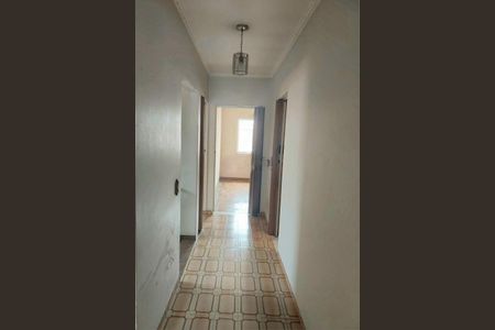 Casa à venda com 206m², 4 quartos e 3 vagas