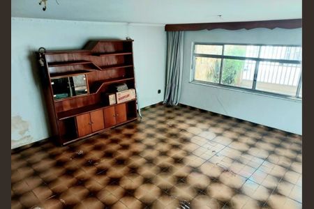 Casa à venda com 206m², 4 quartos e 3 vagas