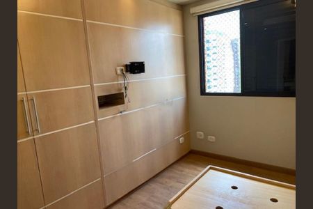 Apartamento à venda com 236m², 4 quartos e 4 vagas