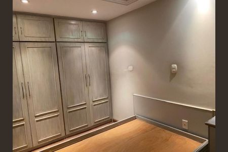 Apartamento à venda com 236m², 4 quartos e 4 vagas