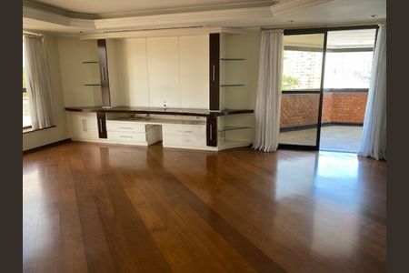 Apartamento à venda com 236m², 4 quartos e 4 vagas