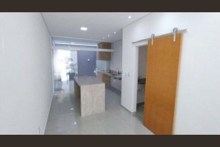 Casa à venda com 132m², 3 quartos e 3 vagas