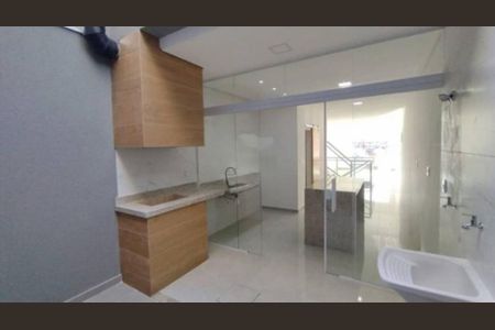 Casa à venda com 132m², 3 quartos e 3 vagas