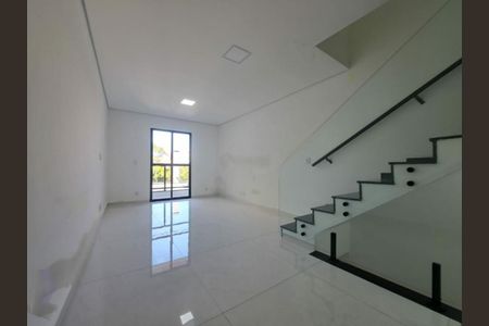 Casa à venda com 105m², 2 quartos e 2 vagas