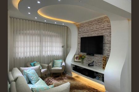 Casa à venda com 281m², 3 quartos e 3 vagas