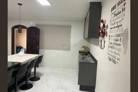 Casa à venda com 281m², 3 quartos e 3 vagas