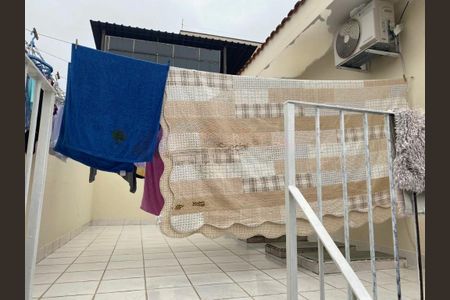 Casa à venda com 281m², 3 quartos e 3 vagas