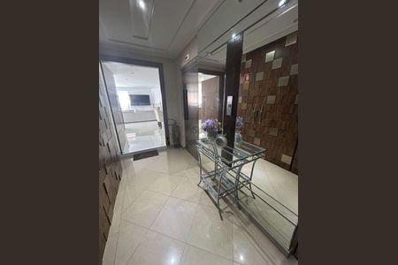 Apartamento à venda com 180m², 2 quartos e 3 vagas