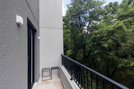 Studio para alugar com 32m², 1 quarto e sem vagaVaranda