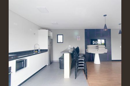 Studio para alugar com 32m², 1 quarto e sem vagaÁrea comum - Salão de festas